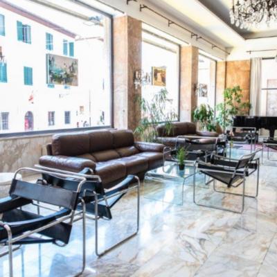 Gallery Hotel 5